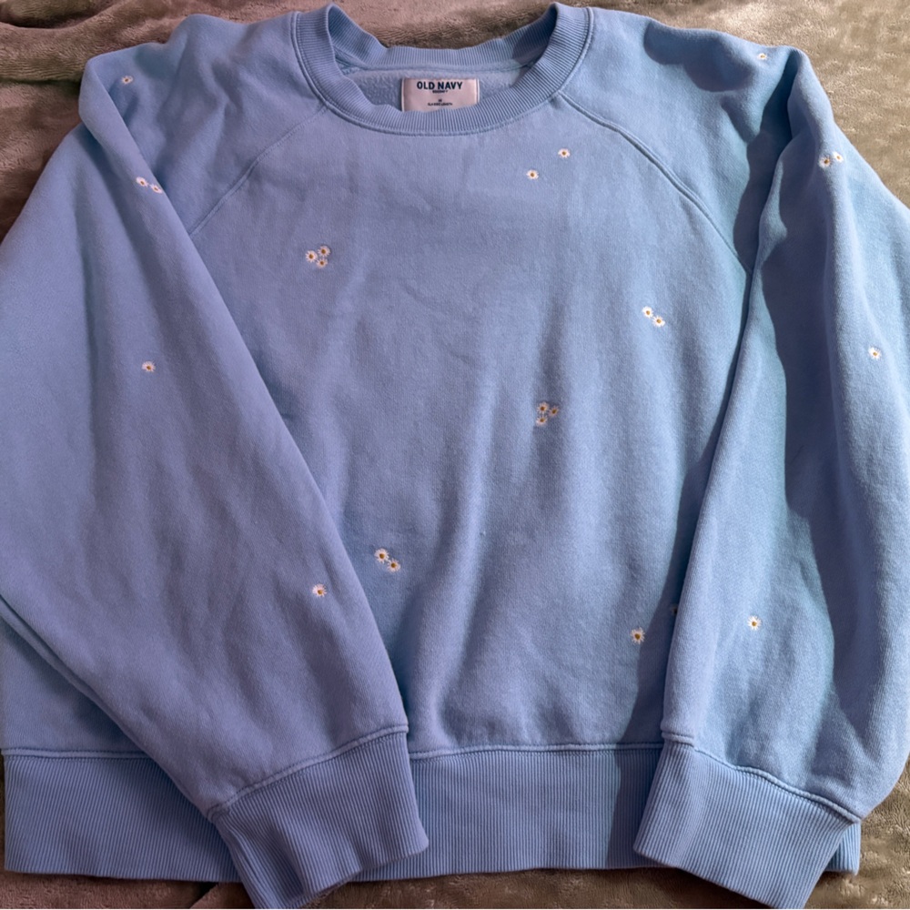 Old Navy Light Blue Sweatshirt with White Floral Accents